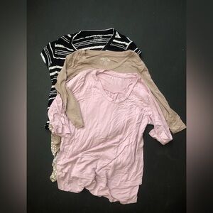 Lot of 3 Latched Mama t shirts with lift up nursing access